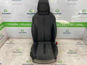 Używane Fotel prawy Peugeot 208 II (UB/UH/UP) 1.2 Vti 12V PureTech 130 Cena € 184,98 Procedura marży oferowane przez Snuverink Autodemontage