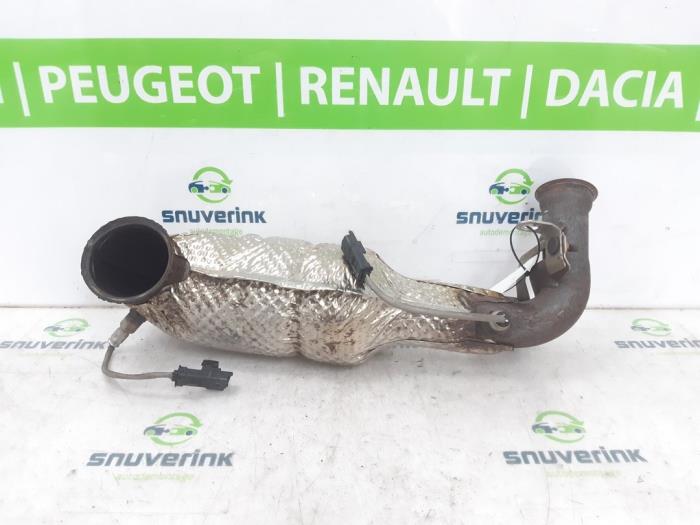 Katalytisk avgasrenare från en Peugeot 3008 II (M4/MC/MJ/MR) 1.2 12V e-THP PureTech 130 2018