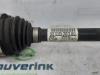 Drivaxel, höger fram från en Peugeot 3008 II (M4/MC/MJ/MR) 1.2 12V e-THP PureTech 130 2018