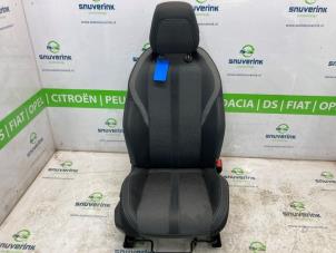 Gebruikte Stoel rechts Peugeot 308 SW (F4/FC/FN/FR) 1.2 PureTech Hybrid 136 Prijs € 223,83 Inclusief btw aangeboden door Snuverink Autodemontage