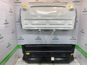 Begagnade Hyttvägg Renault Trafic (1FL/2FL/3FL/4FL) 2.0 dCi 16V 170 Pris € 332,75 Inklusive moms erbjuds av Snuverink Autodemontage