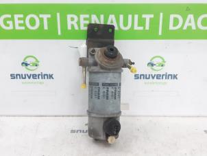 Begagnade Bränslefilterhus Peugeot J5 (280L) 2.5D Pris € 175,00 Marginaltabell erbjuds av Snuverink Autodemontage