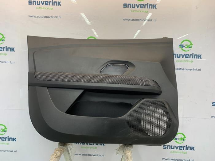List, framdörr, 4-dörrars, vänster från en Dacia Sandero III 1.0 TCe 90 12V 2024