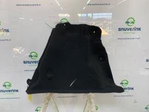 Begagnade Baklucka, isolering, höger Dacia Sandero III 1.0 TCe 90 12V Pris € 78,65 Inklusive moms erbjuds av Snuverink Autodemontage