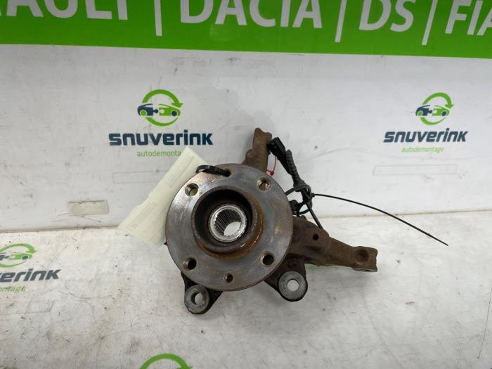 Spindel, höger fram från en Dacia Sandero III 1.0 TCe 90 12V 2024