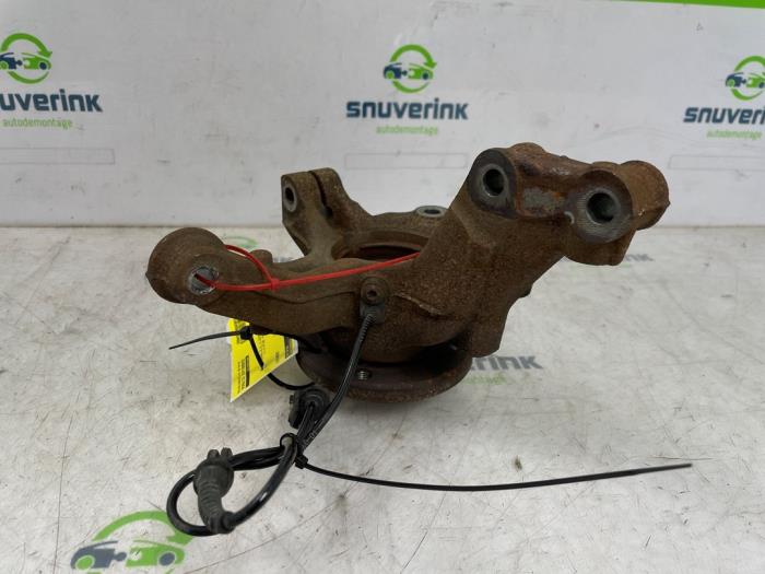 Spindel, höger fram från en Dacia Sandero III 1.0 TCe 90 12V 2024