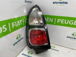 Gebruikte Achterlicht links Citroen C3 Picasso (SH) 1.6 16V VTI 120 Prijs € 60,00 Margeregeling aangeboden door Snuverink Autodemontage