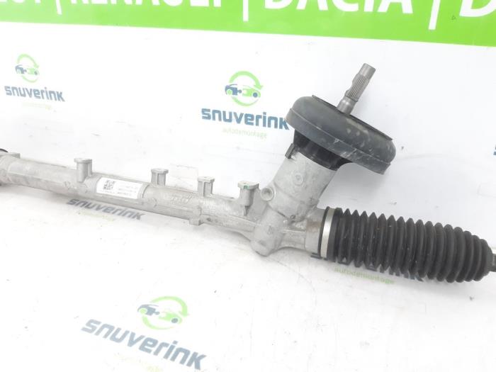 Styrbox från en Dacia Sandero III 1.0 TCe 90 12V 2024