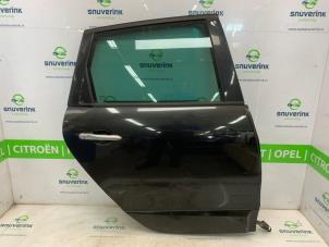 Gebruikte Portier 4Deurs rechts-achter Renault Scénic III (JZ) 1.6 16V Prijs € 325,00 Margeregeling aangeboden door Snuverink Autodemontage