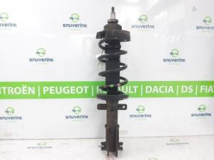 Gebruikte Voorpoot links Opel Vivaro 1.6 CDTi BiTurbo 125 Prijs € 78,65 Inclusief btw aangeboden door Snuverink Autodemontage