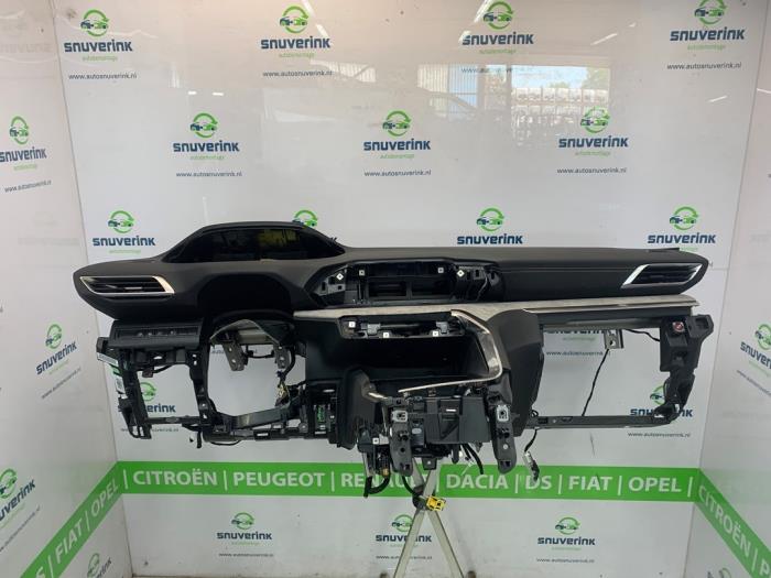 Peugeot 3008 Dashboards stock | ProxyParts.com