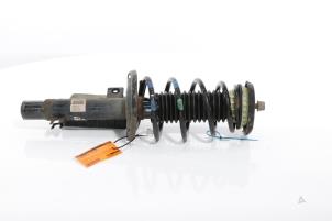 Gebruikte Schokdemperpoot links-voor Citroen DS3 (SA) 1.6 e-HDi Prijs € 50,00 Margeregeling aangeboden door Snuverink Autodemontage