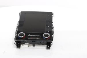 Gebruikte Display Interieur Renault Talisman Estate (RFDK) 1.5 dCi 110 Prijs € 375,00 Margeregeling aangeboden door Snuverink Autodemontage