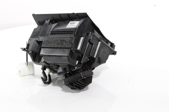 Head-up-display (HUD) från en Opel Astra L (F3/FB/FM/FP) 1.5 Turbo D 16V 2022