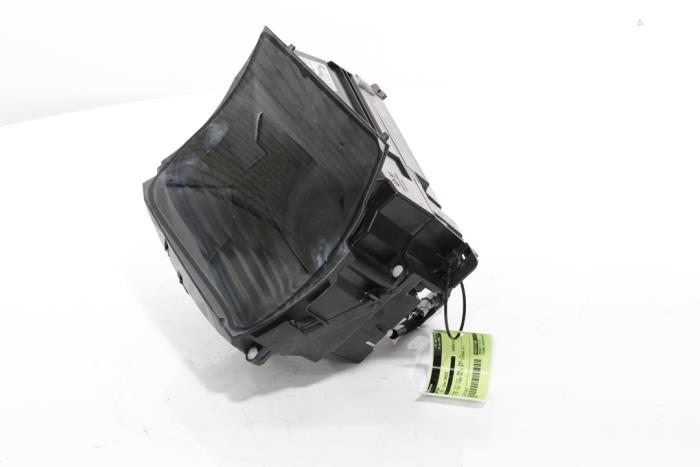 Head-up-display (HUD) från en Opel Astra L (F3/FB/FM/FP) 1.5 Turbo D 16V 2022