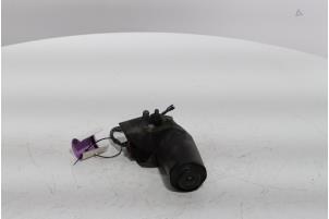 Begagnade Främre torkarmotor Fiat Ducato (290) 2.5 TD Pris € 145,00 Marginaltabell erbjuds av Snuverink Autodemontage