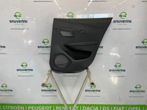 Begagnade List, bakdörr, 4-dörrars, höger Peugeot 208 II (UB/UH/UP) 1.2 Hybrid 100 Pris € 127,05 Inklusive moms erbjuds av Snuverink Autodemontage