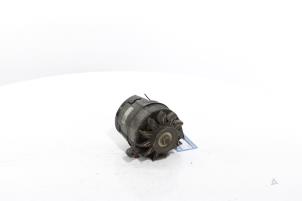 Begagnade Dynamo Peugeot J5 (290L) 2.5 D Pris € 75,00 Marginaltabell erbjuds av Snuverink Autodemontage