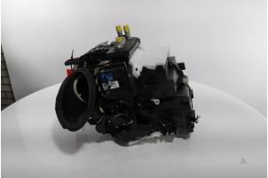 Begagnade Värmarhus DS Automobiles DS 3/Crossback (UC/UJ/UR) 1.2 12V PureTech 100 Pris € 500,00 Marginaltabell erbjuds av Snuverink Autodemontage