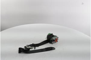 Renoverade Främre säkerhetsbälte, vänster Peugeot Partner (GC/GF/GG/GJ/GK) 1.6 HDI 90 16V Pris € 181,50 Inklusive moms erbjuds av Snuverink Autodemontage