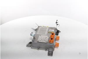 Gebruikte Inverter Volvo EX40 (XZ) Single Motor Extended Range 82 kWh Prijs € 1.270,50 Inclusief btw aangeboden door Snuverink Autodemontage