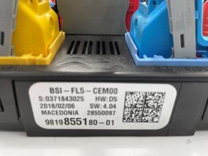 Begagnade Dator, motorstyrning Peugeot 3008 II (M4/MC/MJ/MR) 1.2 12V e-THP PureTech 130 Pris € 400,00 Marginaltabell erbjuds av Snuverink Autodemontage