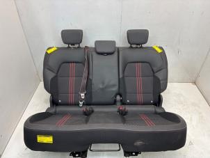 Begagnade Baksätesbänk Renault Captur II (RJB) 1.3 Mild Hybrid 140, TCe 140 16V Pris € 400,00 Marginaltabell erbjuds av Snuverink Autodemontage