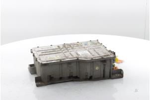 Używane Ladowarka pokladowa Citroen C5 Aircross I (A4/AC/AJ/AR) 1.6 Hybrid 225 16V Cena € 1.270,50 Z VAT oferowane przez Snuverink Autodemontage