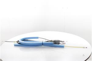 Begagnade Låsmekanism, skjutdörr, höger Fiat Ducato (250) 2.2 D 120 Multijet 3 Pris € 139,15 Inklusive moms erbjuds av Snuverink Autodemontage