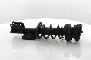 Gebruikte Voorpoot links Renault Trafic (1FL/2FL/3FL/4FL) 2.0 dCi 16V 120 Prijs € 78,65 Inclusief btw aangeboden door Snuverink Autodemontage