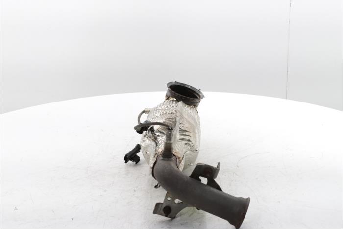 Katalytisk avgasrenare från en Opel Crossland (X) 1.2 Turbo 12V Euro 6 2018