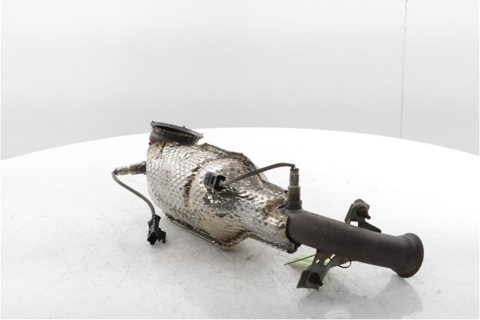 Katalytisk avgasrenare från en Opel Crossland (X) 1.2 Turbo 12V Euro 6 2018