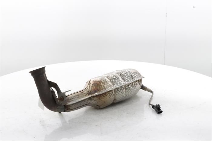 Katalytisk avgasrenare från en Opel Crossland (X) 1.2 Turbo 12V 2018