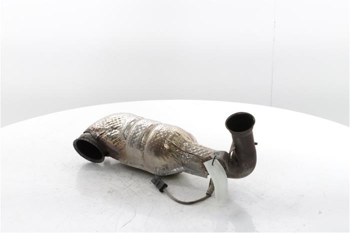 Katalytisk avgasrenare från en Opel Crossland (X) 1.2 Turbo 12V 2018