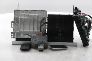 Gebruikte Computer Motormanagement Renault Scénic IV (RFAJ) 1.3 TCE 140 16V Prijs € 400,00 Margeregeling aangeboden door Snuverink Autodemontage