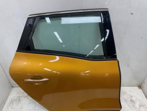 Gebruikte Portier 4Deurs rechts-achter Renault Scénic IV (RFAJ) 1.2 TCE 115 16V Prijs € 600,00 Margeregeling aangeboden door Snuverink Autodemontage