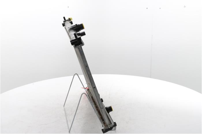 Kylare från en Citroën C4 Berline (BA/BB/BC) 1.2 PureTech 130 12V 2022