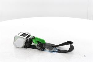 Renoverade Främre säkerhetsbälte, vänster Opel Grandland (X) 1.2 Turbo 12V Pris € 272,25 Inklusive moms erbjuds av Snuverink Autodemontage