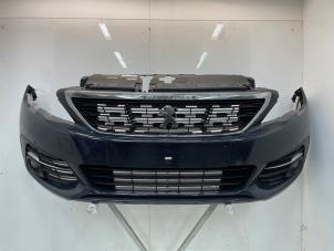 Używane Zderzak przedni Peugeot 308 SW (L4/L9/LC/LJ/LR) 1.5 BlueHDi 130 Cena € 775,00 Procedura marży oferowane przez Snuverink Autodemontage