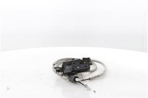 Gebruikte Schuifdeur Slotmechaniek rechts Peugeot Expert (V1/VA/VB/VE/VF/VT/VY) 2.0 Blue HDi 120 16V Prijs € 121,00 Inclusief btw aangeboden door Snuverink Autodemontage