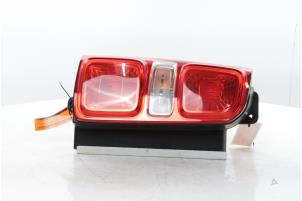 Begagnade Baklykta, vänster Citroen Jumpy 1.5 Blue HDi 100 Pris € 121,00 Inklusive moms erbjuds av Snuverink Autodemontage