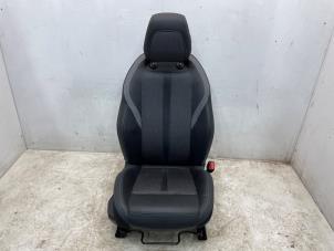 Gebruikte Stoel rechts Peugeot 308 SW (F4/FC/FN/FR) 1.5 Blue HDi 130 16V Prijs € 185,00 Margeregeling aangeboden door Snuverink Autodemontage