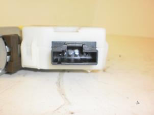 Gebruikte Schuifdak Peugeot 307 SW (3H) 1.6 16V Prijs € 39,98 Margeregeling aangeboden door Snuverink Autodemontage