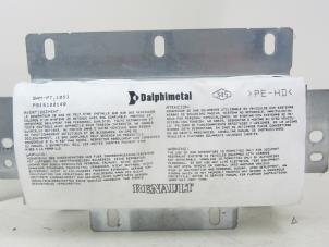 Begagnade Höger airbag (instrumentbräda) Renault Modus/Grand Modus (JP) 1.5 dCi 65 FAP Pris € 25,33 Marginaltabell erbjuds av Snuverink Autodemontage