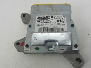 Gebruikte Airbag Module Renault Espace (JK) 3.5 V6 24V Phase II Prijs € 25,33 Margeregeling aangeboden door Snuverink Autodemontage