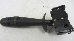 Begagnade Ljusbrytare Renault Laguna II Grandtour (KG) 2.2 dCi 150 16V Pris € 25,33 Marginaltabell erbjuds av Snuverink Autodemontage