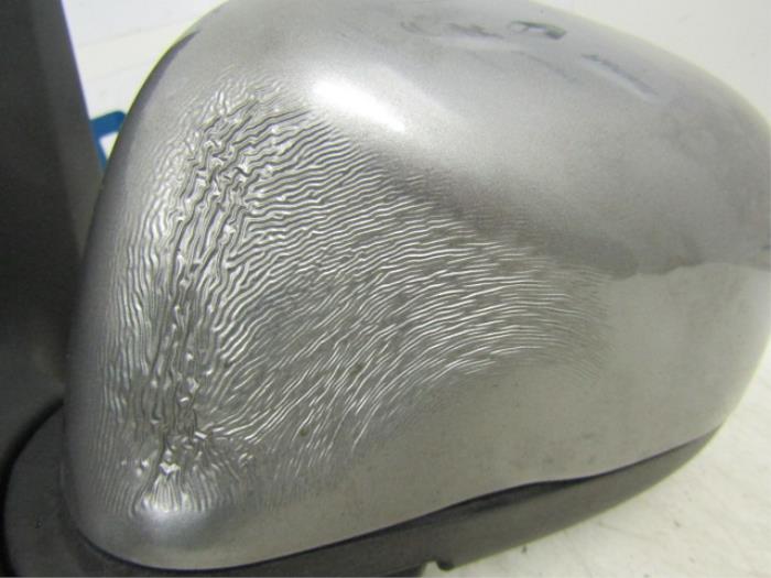 Buitenspiegel links van een Dacia Dokker (0S) 1.2 TCE 16V 2015