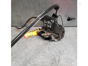 Gebruikte Deurslot Mechaniek 2Deurs links Volkswagen Golf Prijs op aanvraag aangeboden door de Nollen autorecycling