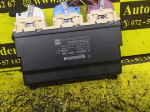 Gebruikte Comfort Module Mercedes E Estate (S213) E-220d 2.0 Turbo 16V Prijs € 90,75 Inclusief btw aangeboden door de Nollen autorecycling