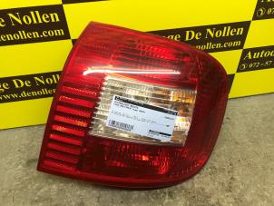 Gebruikte Achterlicht rechts Fiat Multipla (186) 1.6 16V 100 SX,ELX Prijs € 35,00 Margeregeling aangeboden door de Nollen autorecycling